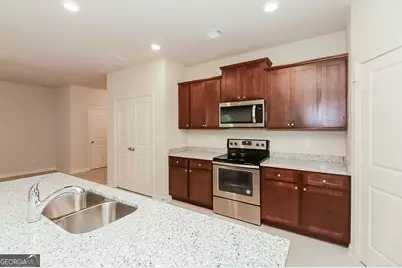 10826 Wheeler Trace, Hampton, GA 30228 - Photo 8