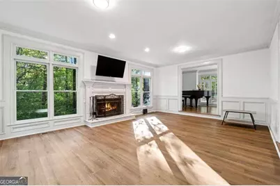 4715 Creek Wood Drive, Gainesville, GA 30507 - Photo 2