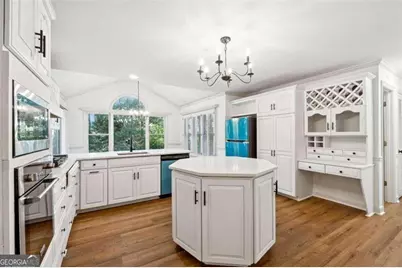 4715 Creek Wood Drive, Gainesville, GA 30507 - Photo 12