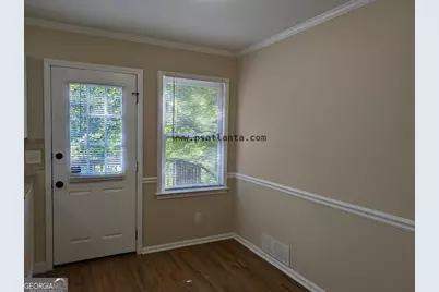 2138 Tiffany Trail, Lithonia, GA 30058 - Photo 6