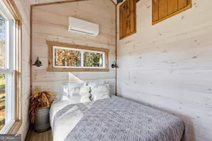 527 Saunders Rd, Franklin, NC 28734 - Photo 18