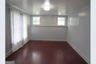 86 Luckie Street, Lavonia, GA 30553 - Photo 6