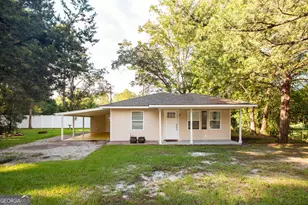 7126 Hwy 301 S, Nahunta, GA 31553 - Photo 1