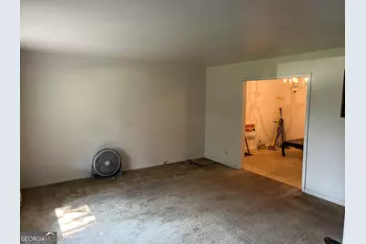 664 Bolton Road NW, Atlanta, GA 30331 - Photo 4