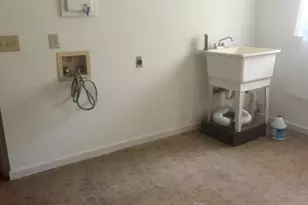 902 Andrews Dr NW, Conyers, GA 30012 - Photo 10