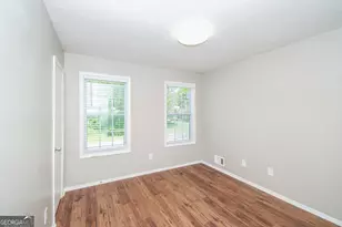 2215 Fairway Cir SW, Atlanta, GA 30331 - Photo 16