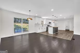 2401 Winshire Dr, Decatur, GA 30035 - Photo 20