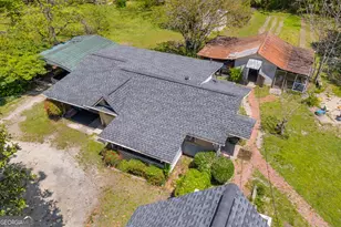 215 Fair St, Loganville, GA 30052 - Photo 32