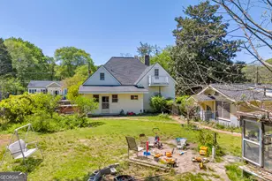 215 Fair St, Loganville, GA 30052 - Photo 22