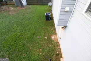 1729 Pinehurst View Ct, Grayson, GA 30017 - Photo 22