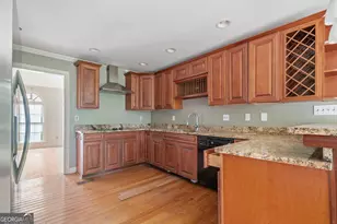 6317 Southland Forest Dr, Stone Mountain, GA 30087 - Photo 4