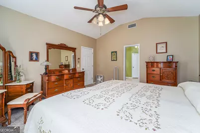 674 Forest Hills Drive, Douglas, GA 31535 - Photo 14