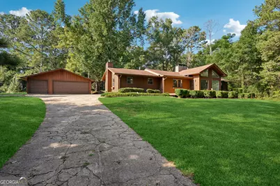 10 Gentry Drive, McDonough, GA 30252 - Photo 2