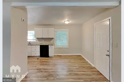 502 Fairlane Circle NW, Atlanta, GA 30331 - Photo 6