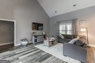 212 Clinch Ln, Brunswick, GA 31523 - Photo 10