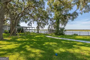 116/118 Zellwood Dr, Brunswick, GA 31523 - Photo 10