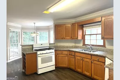 1406 Briers Drive, Stone Mountain, GA 30083 - Photo 4
