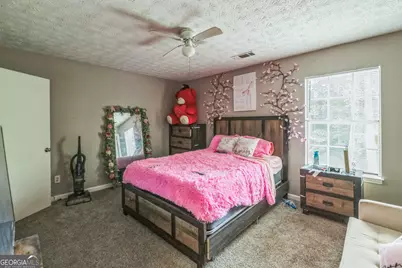 447 Sherwood Circle, Stone Mountain, GA 30087 - Photo 10