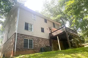 522 Hickory Hills Dr, Stone Mountain, GA 30083 - Photo 20