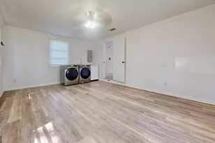 2202 Pioneer St, Waycross, GA 31501 - Photo 6