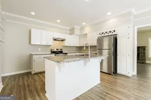 4885 Watson Mill Ct, Loganville, GA 30052 - Photo 6