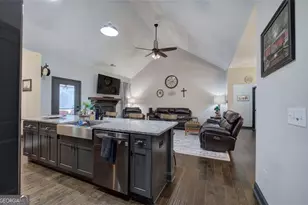 127 Alex, Calhoun, GA 30701 - Photo 18