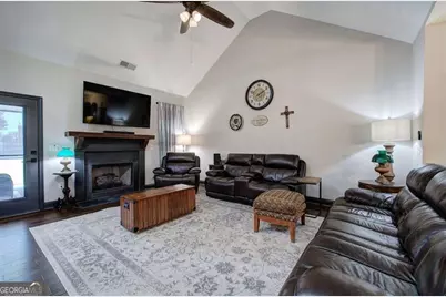 127 Alex, Calhoun, GA 30701 - Photo 8