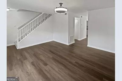 806 Brighton Point, Atlanta, GA 30328 - Photo 14