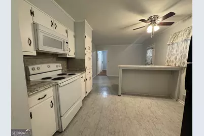 1436 Willow Trail SW, Atlanta, GA 30311 - Photo 8