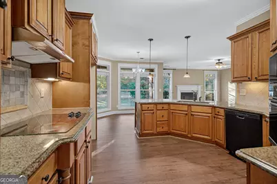 101 Riverbluff Drive, Lagrange, GA 30240 - Photo 2