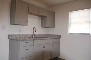 206 Sunstede Rd, Warner Robins, GA 31093 - Photo 4