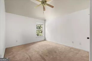 2051 Poplar Falls Ave, Lithonia, GA 30058 - Photo 28