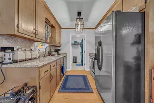 120 Breezy Point, Hartwell, GA 30643 - Photo 4