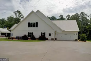 1650 Godfrey Rd, Madison, GA 30650 - Photo 8