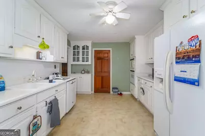 867 Kentland Drive, Waycross, GA 31503 - Photo 8