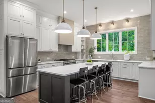 2310 Old Sewell Rd, Marietta, GA 30068 - Photo 8