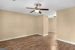 612 Olive St, Hinesville, GA 31313 - Photo 6