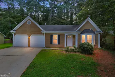 937 Fox Valley Court, Stone Mountain, GA 30088 - Photo 16