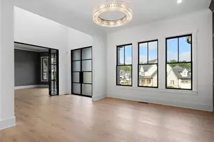 4132 Haverhill Dr, Atlanta, GA 30342 - Photo 8