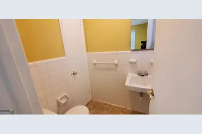 240 Lakewood Drive, Swainsboro, GA 30401 - Photo 28