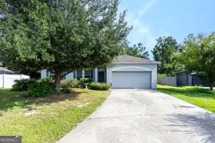 126 Pine Bluff Terrace, Kingsland, GA 31548 - Photo 2