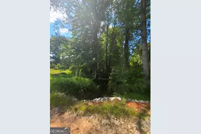 74 Charlotte Circle, Statham, GA 30666 - Photo 4