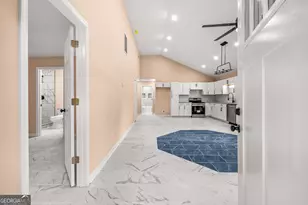 596 Watson St, Toccoa, GA 30577 - Photo 4