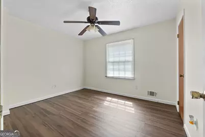 5753 Gum Court, Ellenwood, GA 30294 - Photo 16