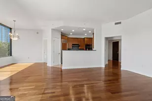 2828 Peachtree Rd NE, Atlanta, GA 30305 - Photo 12