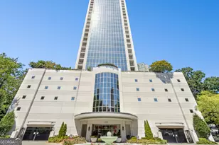 2828 Peachtree Rd NE, Atlanta, GA 30305 - Photo 2