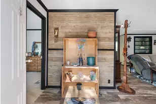 529 Eden Cir, Cleveland, GA 30528 - Photo 2