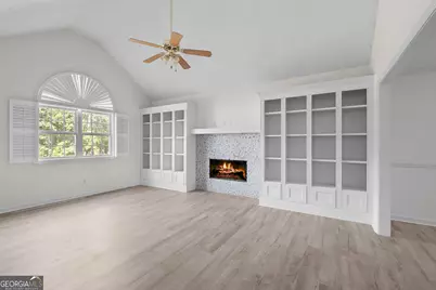 544 Academy Woods Drive, Jefferson, GA 30549 - Photo 8