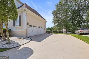 111 Royal Burgess Way, McDonough, GA 30253 - Photo 8