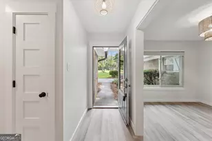 211 Cherokee Trail, Hinesville, GA 31313 - Photo 4